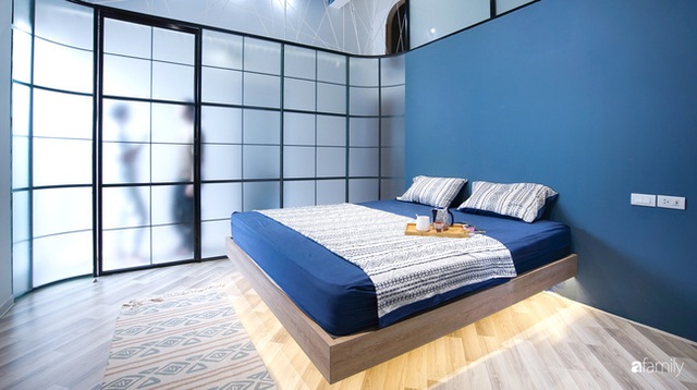 Ngôi nhà 2 tầng mái dốc với trần bằng gỗ ẩn mình trong căn hộ chung cư 103m² ở Hà Nội - Ảnh 21.