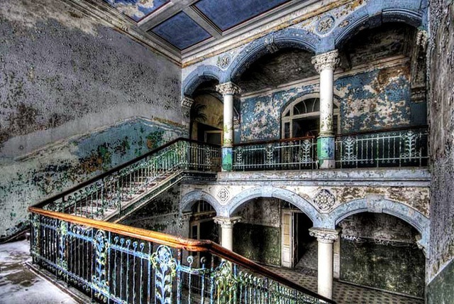 Hotel del Salto: Từ khách sạn sang dành cho giới quý tộc đến địa điểm tự tử nổi tiếng, gắn liền với những lời đồn chết chóc kì lạ - Ảnh 6. Hotel del Salto: Từ khách sạn sang dành cho giới quý tộc đến địa điểm tự tử nổi tiếng, gắn liền với những lời đồn chết chóc kì lạ - Ảnh 6.