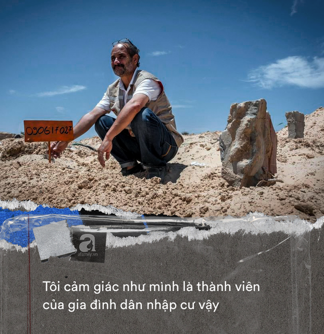 Chuyện về người đàn ông dành cả đời để chôn cất người di cư tử nạn khi chưa kịp đến miền đất hứa: “Tôi là gia đình của họ” - Ảnh 3. Chuyện về người đàn ông dành cả đời để chôn cất người di cư tử nạn khi chưa kịp đến miền đất hứa: “Tôi là gia đình của họ” - Ảnh 3.