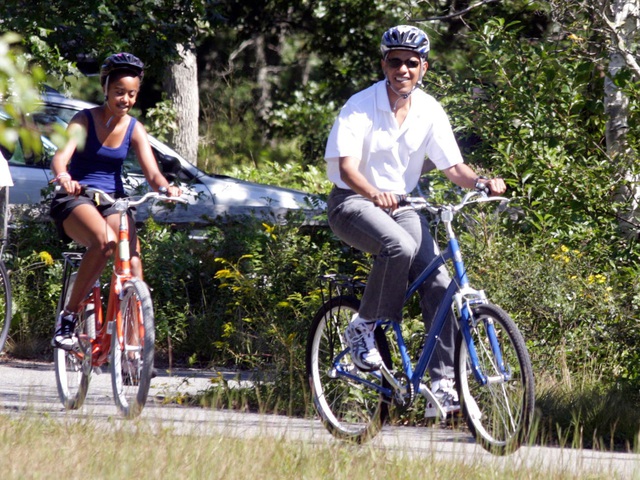 Rời Nhà Trắng, thu nhập khủng của cựu Tổng thống Obama đến từ đâu? - Ảnh 11.