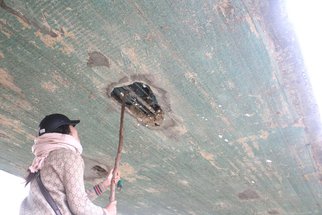Cận cảnh lớp xốp khổng lồ trong bê tông cây cầu hơn 7 tỷ đồng tại Hà Tĩnh - Ảnh 9. Cận cảnh lớp xốp khổng lồ trong bê tông cây cầu hơn 7 tỷ đồng tại Hà Tĩnh - Ảnh 9.
