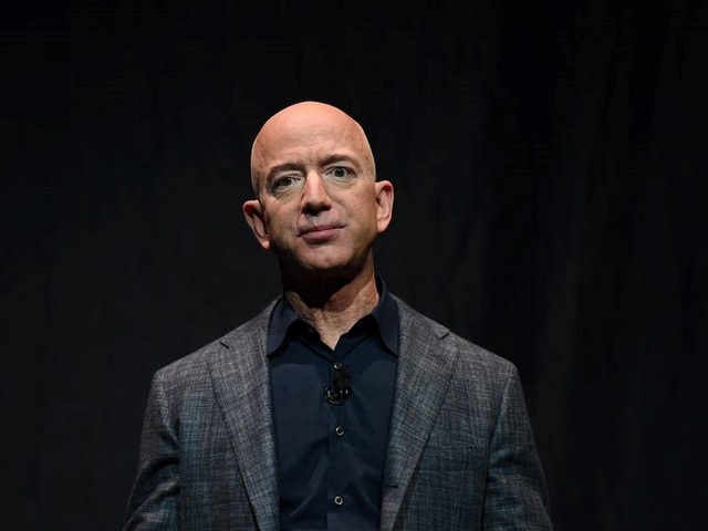 10 năm Jeff Bezos, ông trùm đế chế Amazon: Sự nghiệp, tình ái, đầu hói và vinh quang - Ảnh 20.