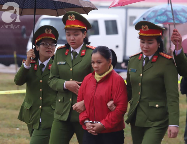 Tuyên án đối với Bùi Văn Công và đồng bọn vụ nữ sinh giao gà bị hiếp dâm, sát hại ở Điện Biên: Đề nghị tử hình 6 bị cáo - Ảnh 7.