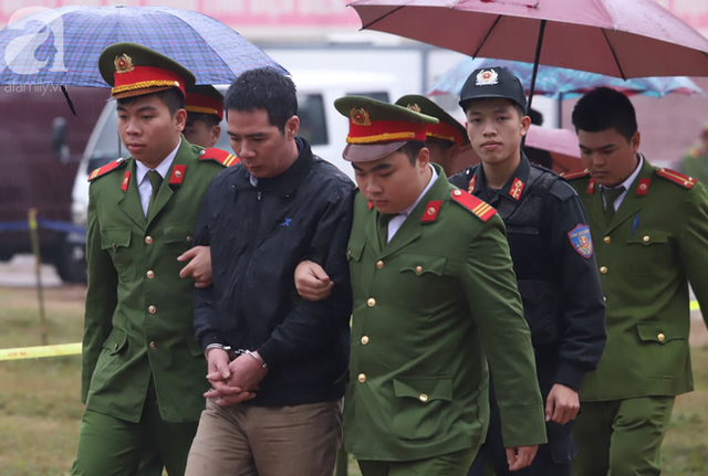 Tuyên án đối với Bùi Văn Công và đồng bọn vụ nữ sinh giao gà bị hiếp dâm, sát hại ở Điện Biên: Đề nghị tử hình 6 bị cáo - Ảnh 10.