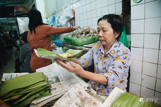 Bí mật thành công của hàng thịt quay lâu đời nhất Hà Nội, hơn 50 năm vẫn khiến khách xếp hàng dài như trẩy hội mỗi chiều - Ảnh 19.