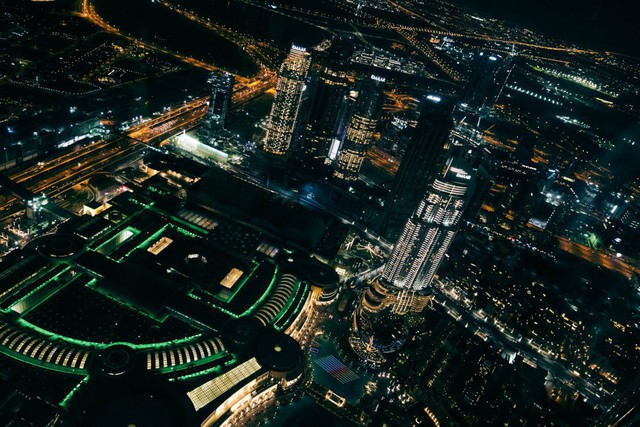 Bỏ 40 USD lên toà nhà cao nhất địa cầu ở Dubai, du khách ước mình không mua vé - Ảnh 23. Bỏ 40 USD lên toà nhà cao nhất địa cầu ở Dubai, du khách ước mình không mua vé - Ảnh 23.