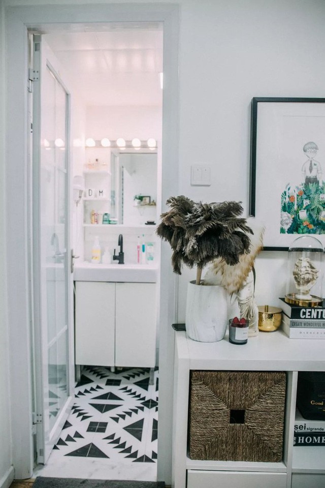 Cặp vợ chồng trẻ quyết biến nhà cũ 39m² thành tổ ấm thiết kế siêu thông minh và tiện ích - Ảnh 24. Cặp vợ chồng trẻ quyết biến nhà cũ 39m² thành tổ ấm thiết kế siêu thông minh và tiện ích - Ảnh 24.