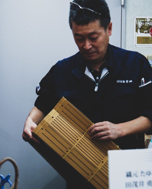 Một ngày tại làng nghề truyền thống Kyoto, nơi các nghệ nhân làm giấy, dệt lụa theo phương pháp thủ công qua hàng thế kỷ - Ảnh 8.