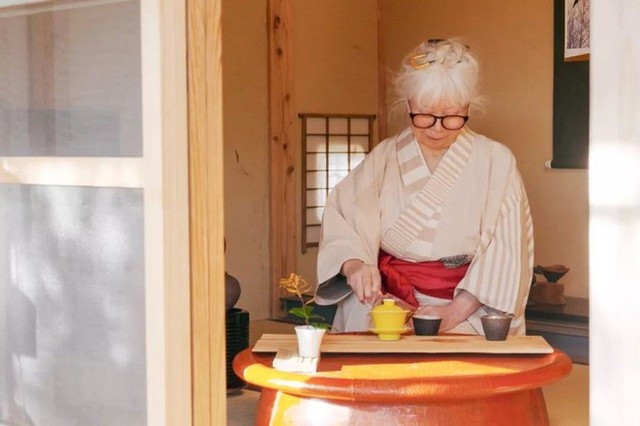 Cụ bà 76 tuổi yêu thích đọc sách, nấu ăn, sống gần thiên nhiên trong ngôi nhà thôn quê rộng 400m² ở Nhật Bản - Ảnh 28.