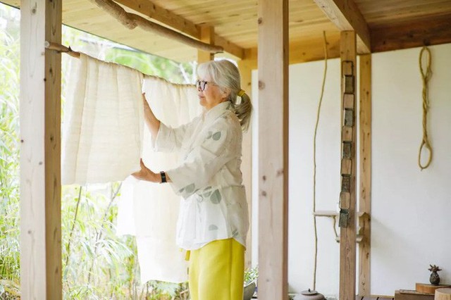 Cụ bà 76 tuổi yêu thích đọc sách, nấu ăn, sống gần thiên nhiên trong ngôi nhà thôn quê rộng 400m² ở Nhật Bản - Ảnh 10.