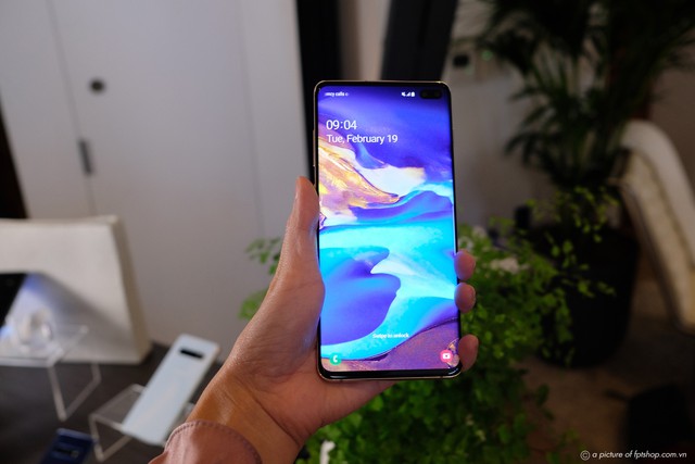 Bộ đôi tuyệt tác công nghệ Galaxy S10 | S10+ sẽ lên kệ vào ngày 8/3, người mua Việt Nam đã có thể đặt gạch trước - Ảnh 1.