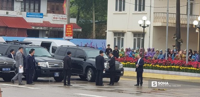Đoàn xe chủ tịch Triều Tiên Kim Jong Un về đến khách sạn Melia, Hà Nội - Ảnh 59.