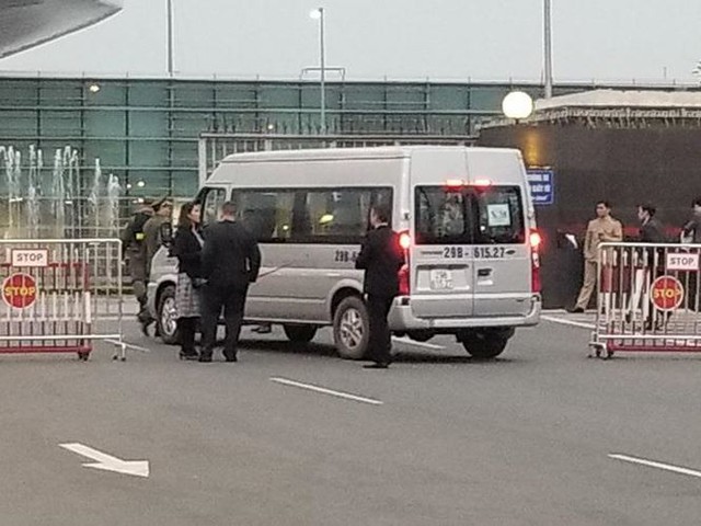 Siết an ninh quanh khu VIP sân bay Nội Bài trước giờ đón ông Trump - Ảnh 13.