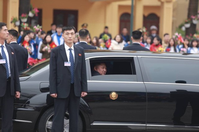 Đoàn xe chủ tịch Triều Tiên Kim Jong Un về đến khách sạn Melia, Hà Nội - Ảnh 48.
