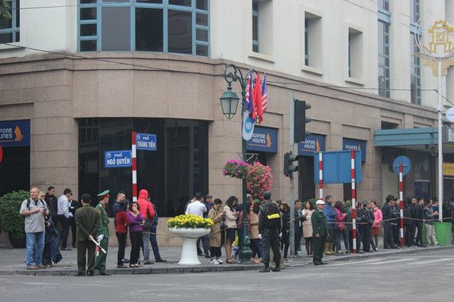 Đoàn xe chủ tịch Triều Tiên Kim Jong Un về đến khách sạn Melia, Hà Nội - Ảnh 32.