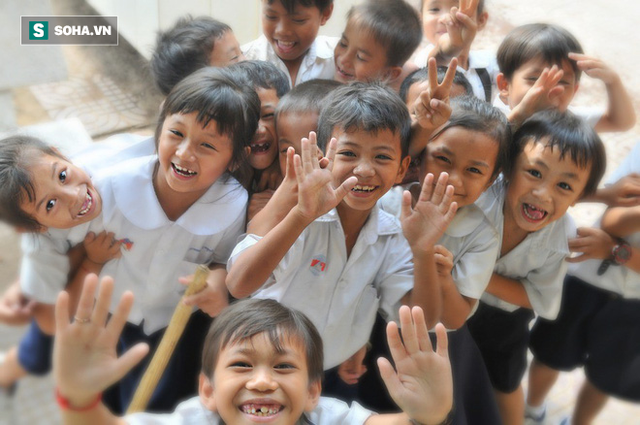 Bị lũ trẻ làm phiền, ông già toan la mắng rồi nghĩ ra diệu kế và bài học ai cũng cần đến - Ảnh 1. Bị lũ trẻ làm phiền, ông già toan la mắng rồi nghĩ ra diệu kế và bài học ai cũng cần đến - Ảnh 1.