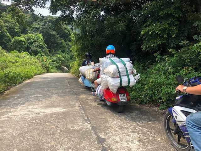 Thử thách dọn rác tại đảo Sơn Trà: Trả lại một bãi đá hoang sơ từ biển rác, tuyên truyền ý nghĩa về du lịch có trách nhiệm - Ảnh 7.