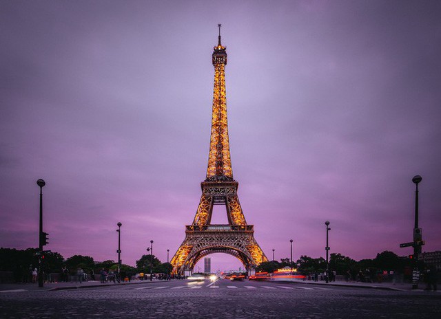  Chụp hình tháp Eiffel vào buổi tối có thể khiến bạn... bị kiện ra toà, và đây là lí do! - Ảnh 4.