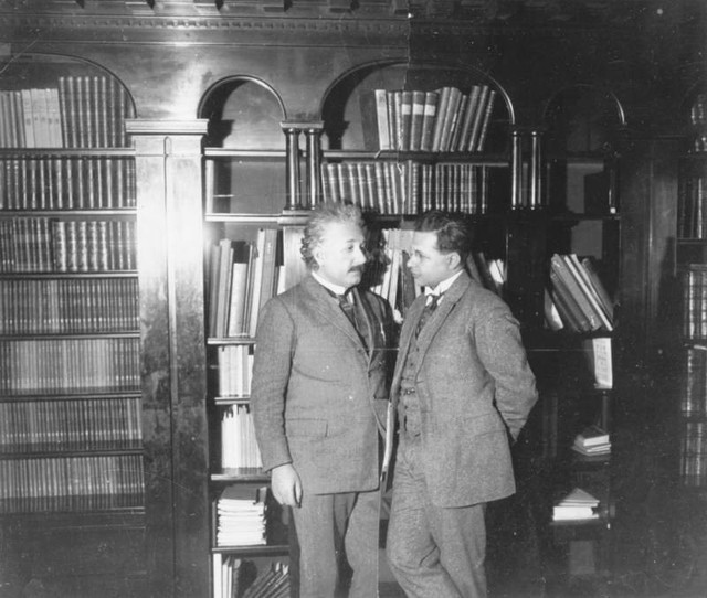 Người con mang ‘gien xấu’ của thiên tài Albert Einstein - Ảnh 1. Người con mang ‘gien xấu’ của thiên tài Albert Einstein - Ảnh 1.