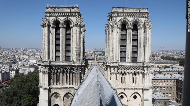 Những bảo vật khiến Nhà thờ Đức Bà Paris là biểu tượng bất diệt trong trái tim người Pháp: Bao nhiêu thứ còn nguyên vẹn sau đám cháy? - Ảnh 2. Những bảo vật khiến Nhà thờ Đức Bà Paris là biểu tượng bất diệt trong trái tim người Pháp: Bao nhiêu thứ còn nguyên vẹn sau đám cháy? - Ảnh 2.
