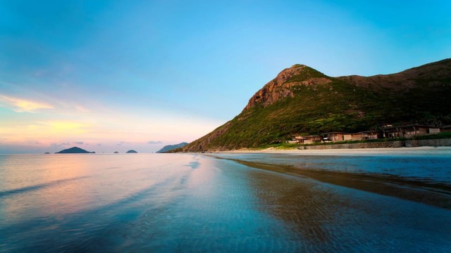 7 bãi biển tuyệt đẹp tại Việt Nam cho kỳ nghỉ lễ 30/4 - Ảnh 3.