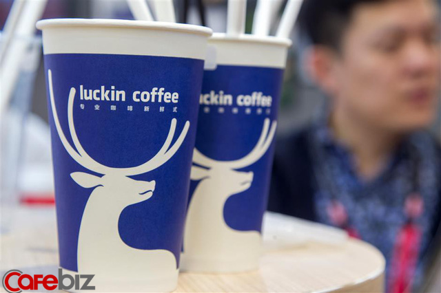 Sức mạnh của Luckin Coffee- kẻ có tham vọng lật đổ Starbucks tại Trung Quốc: Biến một nhà đầu tư thành tỷ phú USD trong chưa đầy 2 năm - Ảnh 1. Sức mạnh của Luckin Coffee- kẻ có tham vọng lật đổ Starbucks tại Trung Quốc: Biến một nhà đầu tư thành tỷ phú USD trong chưa đầy 2 năm - Ảnh 1.