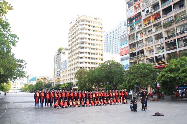 Khung cảnh yên ả ở Sài Gòn ngày đầu kỳ nghỉ lễ 30/4 và 1/5 - Ảnh 11.