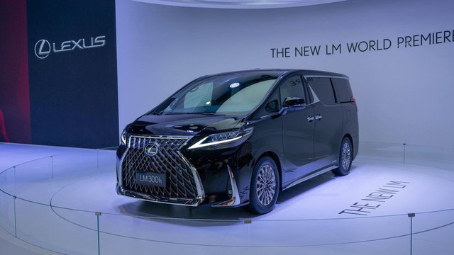 Lexus ra mắt xe chở khách với nội thất xa xỉ - Ảnh 2. Lexus ra mắt xe chở khách với nội thất xa xỉ - Ảnh 2.