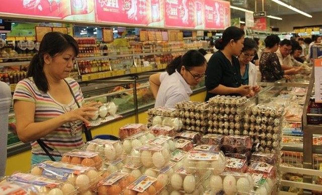 Sợ dịch tả, dân Sài Gòn chuyển sang ăn con hai chân, đang bơi - Ảnh 2. Sợ dịch tả, dân Sài Gòn chuyển sang ăn con hai chân, đang bơi - Ảnh 2.
