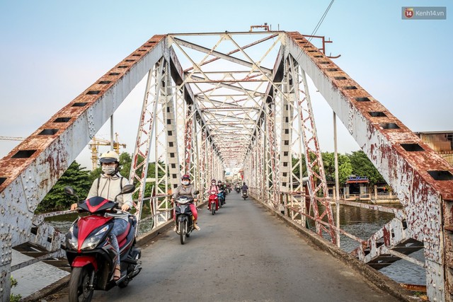 Ngắm cây cầu bằng thép Eiffel hơn 100 tuổi ở Sài Gòn trước ngày khai tử, kinh phí tháo dỡ tốn 14,8 tỷ đồng - Ảnh 11.