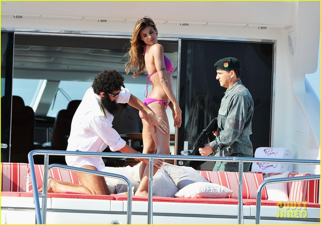 Mặt tối sau liên hoan phim Cannes: Từ thế yếu của phong trào #Metoo đến ngày hội trả lương lớn nhất năm của gái mại dâm cao cấp - Ảnh 4.
