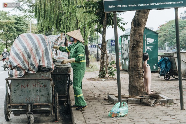 Nhiều tuyến phố ở Hà Nội xuất hiện những ngôi nhà di động cho xe rác - Ảnh 10.