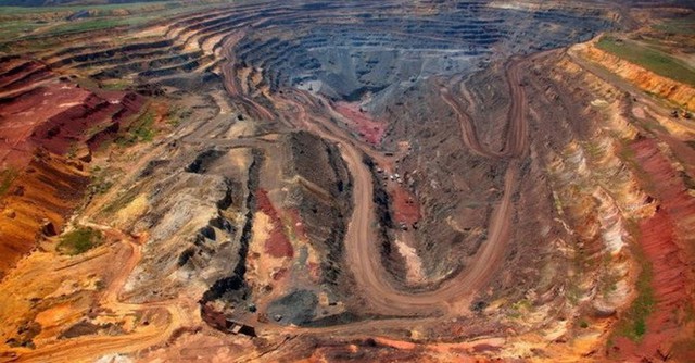 Trung Quốc lẫn Huawei sẽ không vui với tin này: Nhật Bản phát hiện mỏ đất hiếm đủ sức cung cấp cho cả thế giới hàng thế kỷ  - Ảnh 2.