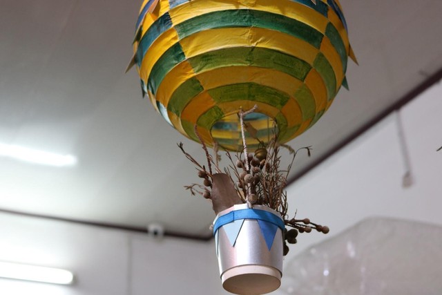 Một vòng du lịch quanh Sài Gòn: Quán cà phê handmade trong con hẻm tĩnh lặng dành cho những tín đồ ưa thích nghệ thuật - Ảnh 9.