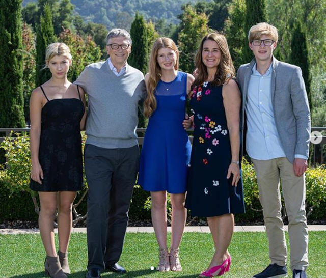 Đừng tưởng tỷ phú rửa bát Bill Gates đã ngoan ngay từ đầu nhé, tất cả là nhờ chiêu dạy chồng bài bản của người vợ bản lĩnh này đây - Ảnh 4. Đừng tưởng tỷ phú rửa bát Bill Gates đã ngoan ngay từ đầu nhé, tất cả là nhờ chiêu dạy chồng bài bản của người vợ bản lĩnh này đây - Ảnh 4.