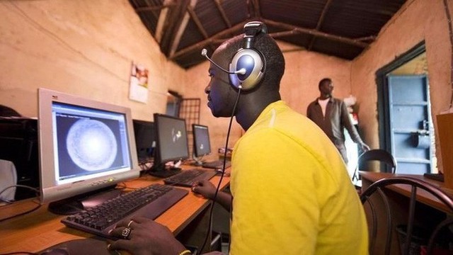 Trải nghiệm quán net ở châu Phi: Mở web mất 5 phút, có nơi thu phí cắt cổ tới 400.000 đồng/giờ - Ảnh 6.