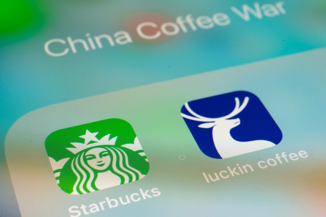Luckin Coffee: Chuỗi cà phê địa phương đang ép Starbucks vào đường cùng ở Trung Quốc, tốc độ mở kinh hoàng 4h/cửa hàng, trở thành kỳ lân chỉ sau 9 tháng ra mắt - Ảnh 4.