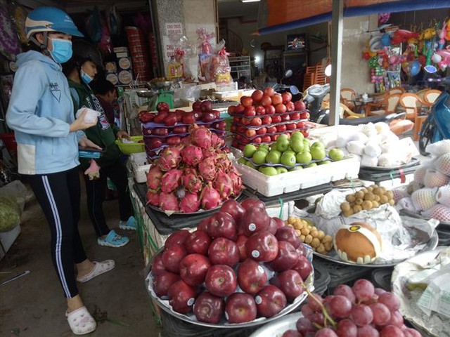 Vương quốc trái cây Việt thất thủ: Tiên trách kỷ, hậu trách nhân - Ảnh 1. Vương quốc trái cây Việt thất thủ: Tiên trách kỷ, hậu trách nhân - Ảnh 1.