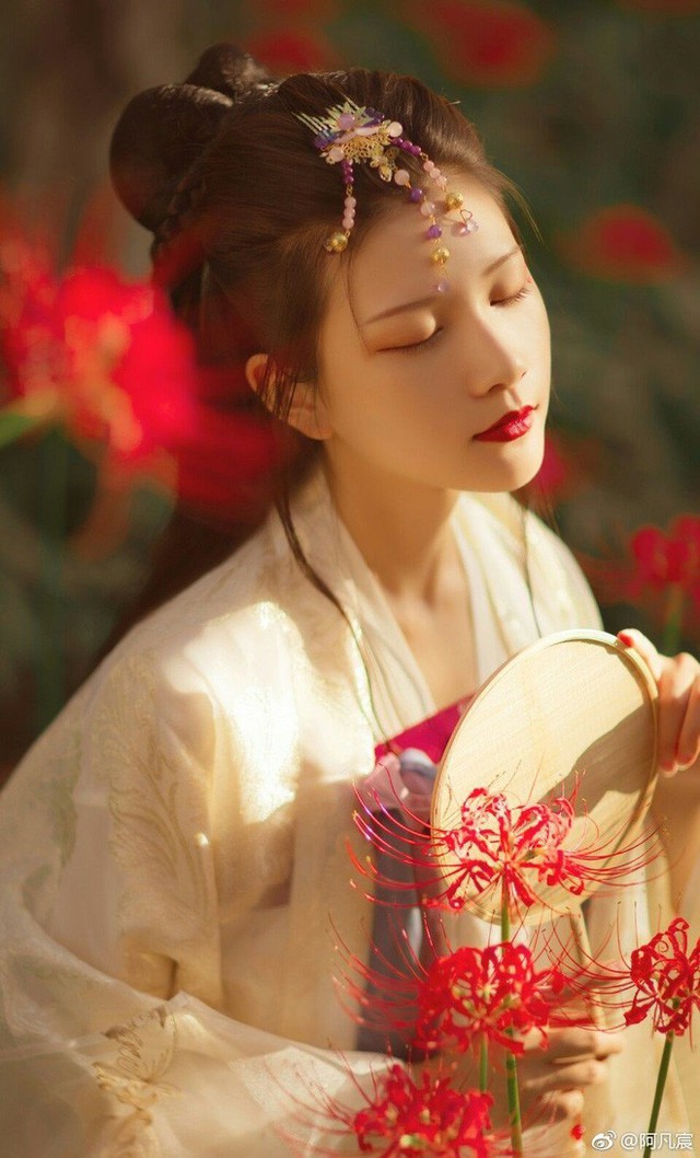 Phụ nữ sinh vào tháng âm lịch này thì hôn nhân hạnh phúc viên mãn, chồng ăn nên làm ra, con cái lại hiếu thảo thành đạt - Ảnh 2. Phụ nữ sinh vào tháng âm lịch này thì hôn nhân hạnh phúc viên mãn, chồng ăn nên làm ra, con cái lại hiếu thảo thành đạt - Ảnh 2.