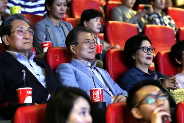 Thu gần 15 tỷ sau 3 ngày đầu khởi chiếu, Ký Sinh Trùng là phim Hàn có doanh thu mở màn cao nhất tại Việt Nam - Ảnh 2.