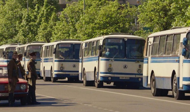 Cảnh bình yên đến bất ngờ vào buổi sáng sau thảm họa Chernobyl: Những sự thật mà series phim của HBO chưa tiết lộ - Ảnh 6.