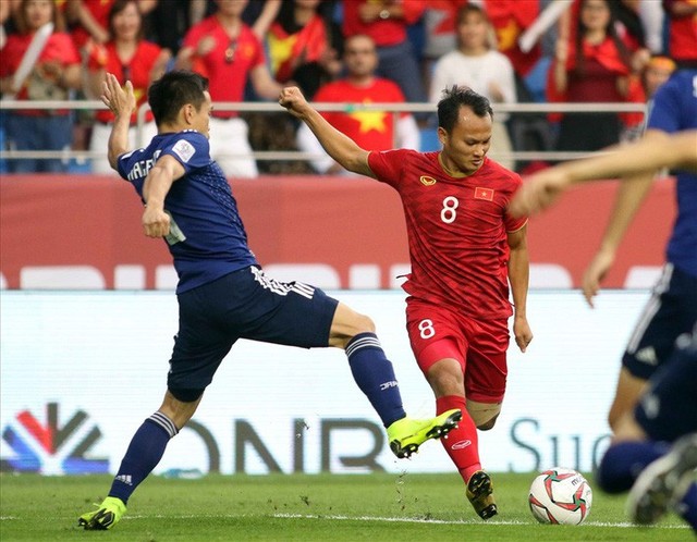  Tin thể thao 24h: Tuyển Việt Nam bất ngờ giành lại ví trị 96 trên BXH FIFA - Ảnh 1.