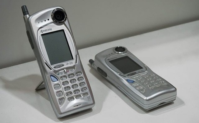 20 năm trước, chiếc điện thoại di động tích hợp camera đầu tiên đã ra đời như thế nào - Ảnh 3.