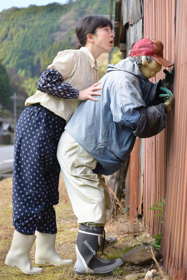 Ghé thăm gôi làng bù nhìn siêu kỳ lạ ở Nhật Bản, nơi búp bê con đông hơn con người gấp chục lần - Ảnh 11.
