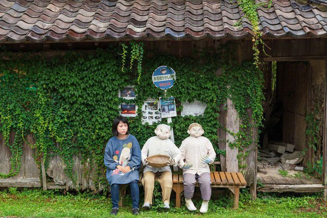 Ghé thăm gôi làng bù nhìn siêu kỳ lạ ở Nhật Bản, nơi búp bê con đông hơn con người gấp chục lần - Ảnh 15.