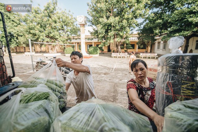 8 giờ trên chuyến tàu kỳ lạ nhất Việt Nam: Rời ga mà không có một hành khách nào - Ảnh 14. 8 giờ trên chuyến tàu kỳ lạ nhất Việt Nam: Rời ga mà không có một hành khách nào - Ảnh 14.