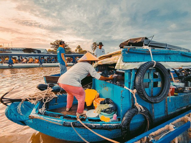 Chuyên trang Mỹ công bố 15 thành phố kênh đào đẹp nhất thế giới, thật bất ngờ có 1 cái tên đến từ Việt Nam! - Ảnh 7.