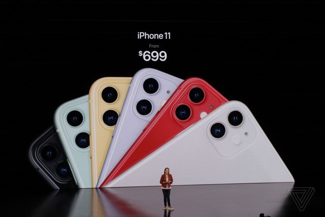 Phía sau màn ra mắt iPhone 11 của Apple: Cả 3 iPhone đều là “tai thỏ”, dấu ấn cuối cùng của John Ive - Ảnh 2.