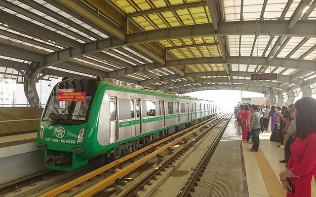 Đường sắt đô thị đầu tiên của Việt Nam chạy thương mại vào tháng 4