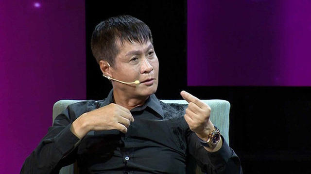 Đau lòng chuyện nghệ sĩ bán hàng online nhưng đạo diễn Lê Hoàng lại thú nhận “thích xem livestream bán hàng vì nhiều người vừa duyên, vừa sexy - Ảnh 2.